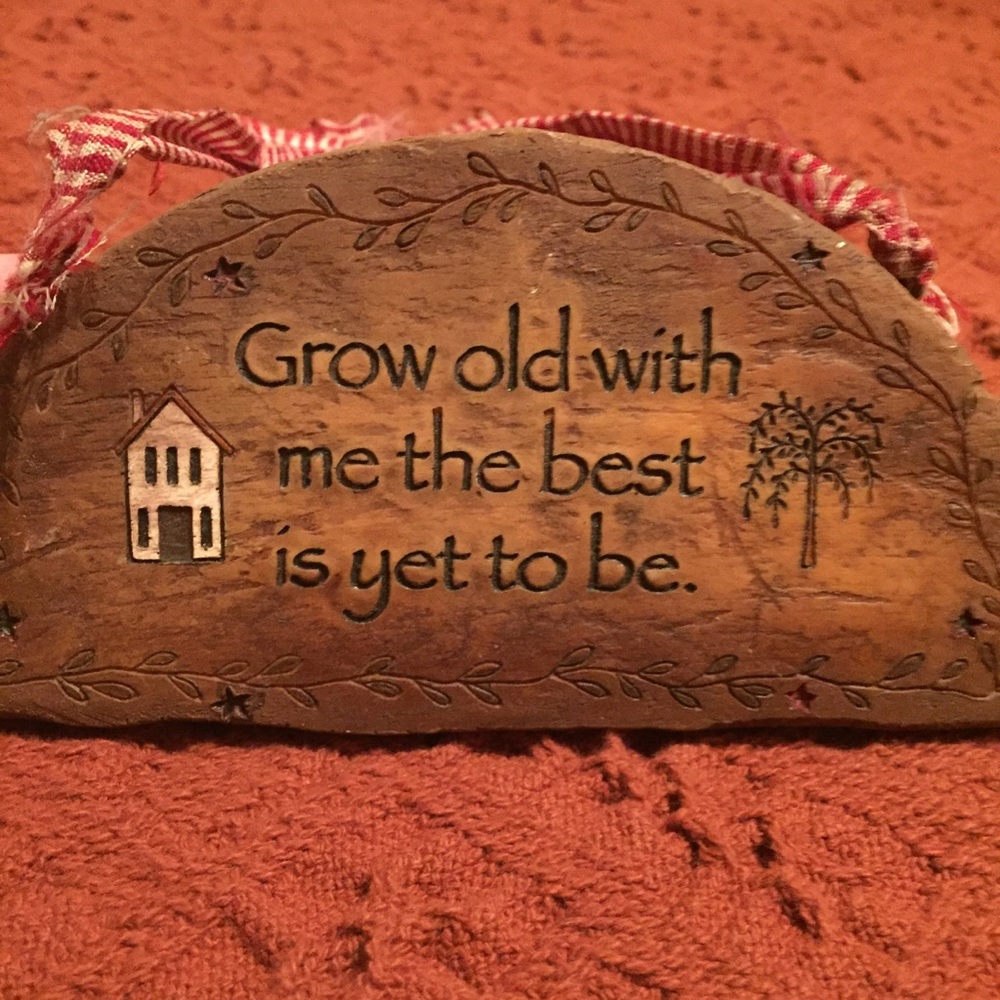 Small Primitive Style hanging sign